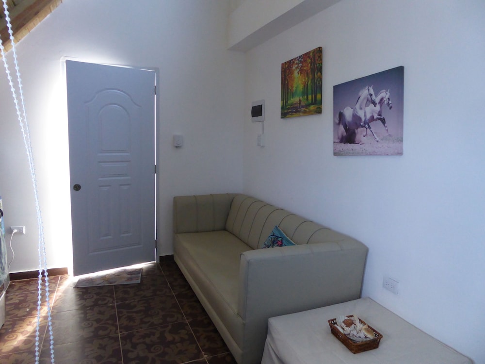 Presidential Apartment photo 3