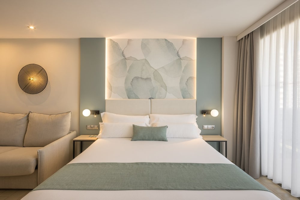 Superior Double Room - Photo 2