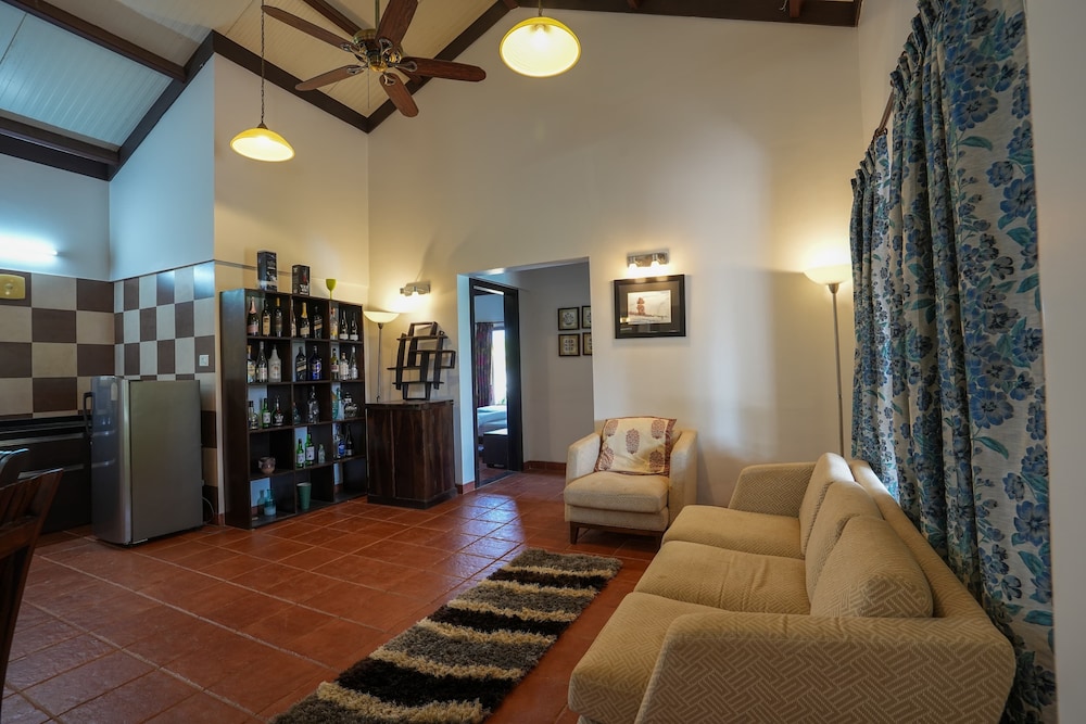Premium Bungalow, 6 Bedrooms photo 2