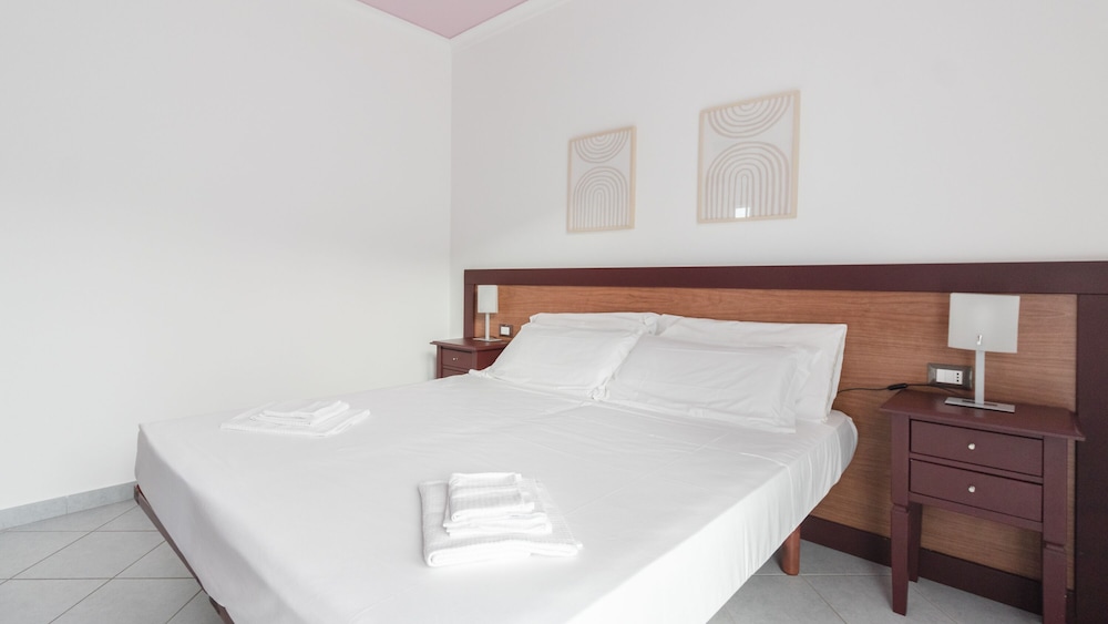 Apartment, 1 Bedroom, Balcony, Sea View photo 3