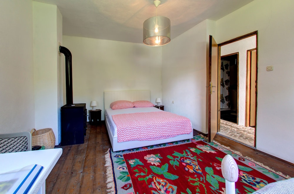 Quadruple Room, Shared Bathroom