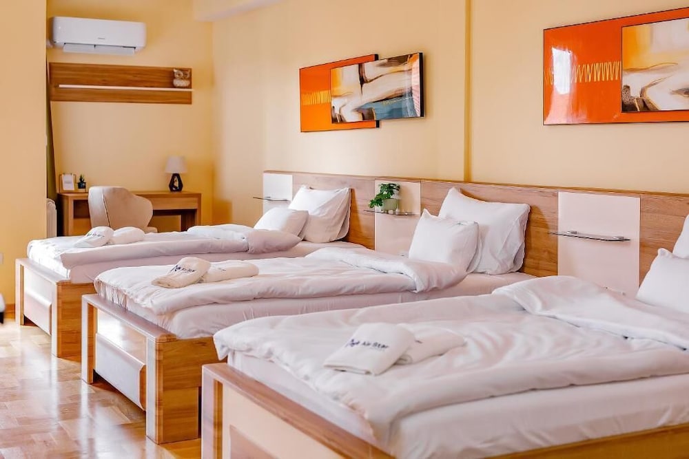 Comfort Room, 2 Double Beds, Balcony