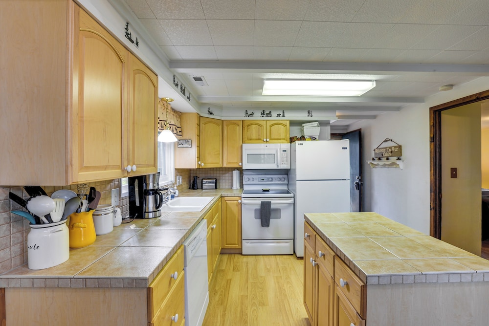 House (2 Bedrooms) photo 3