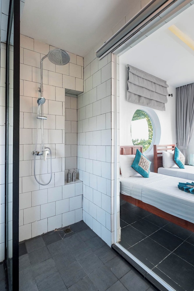 Family Double Room, 1 Bedroom, River View photo 3
