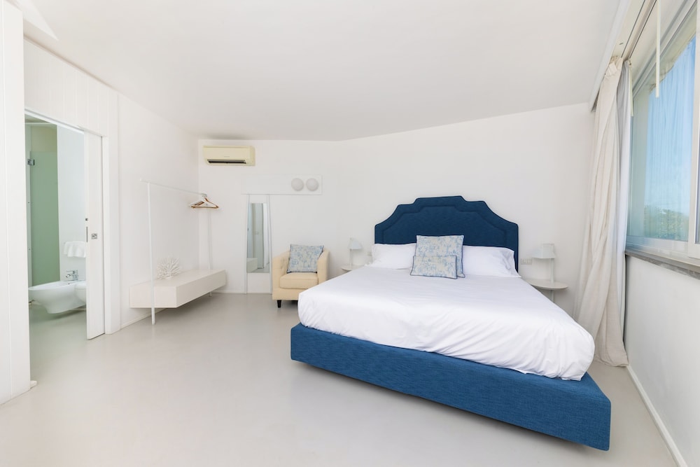 Superior Double Room, 1 Double Bed, Sea View photo 2