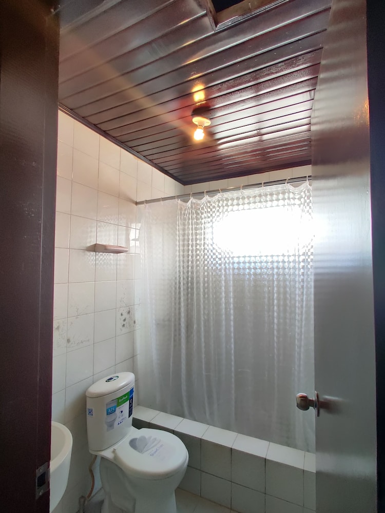 Deluxe Triple Room, Multiple Beds, Private Bathroom, Sea View photo 3