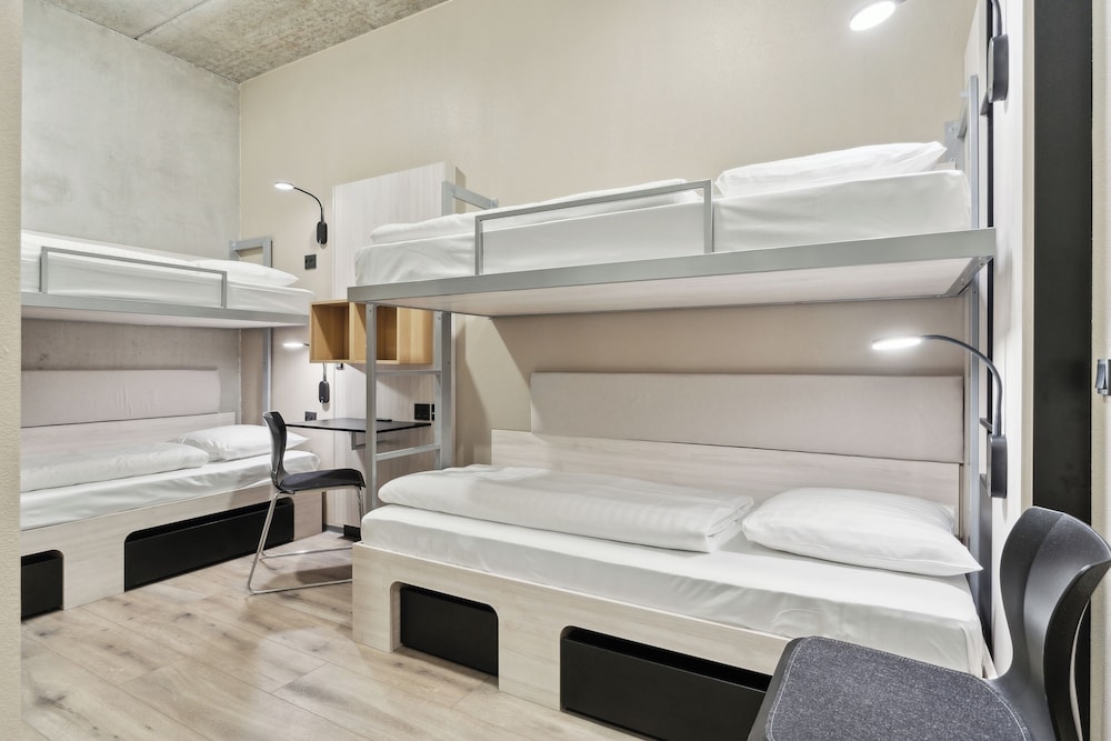 Economy Quadruple Room