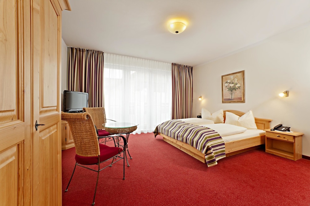 Deluxe Double Room - Photo 5