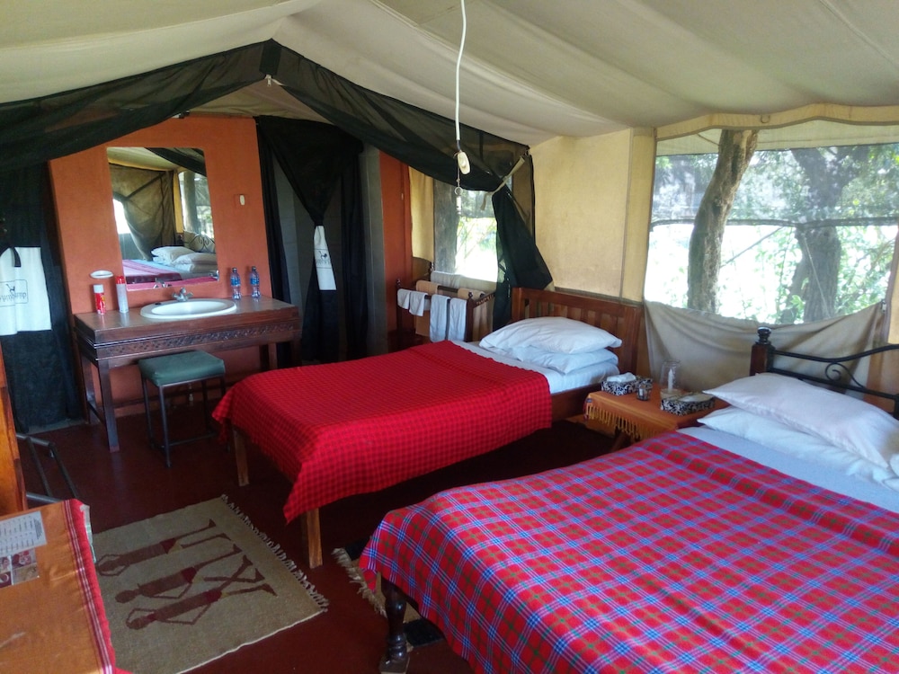 Tent (Camp) photo 1