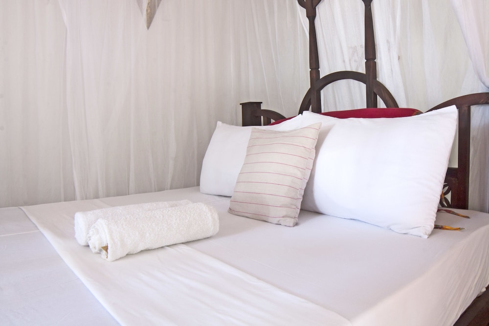Panoramic Double Room, 1 Double Bed, Ocean View, Beachside photo 2