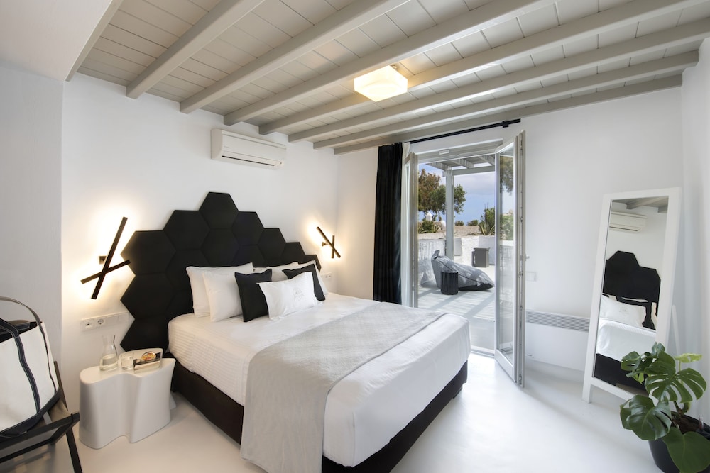 Luxury Villa, 4 Bedrooms, Private Pool, Sea View (Dafni)