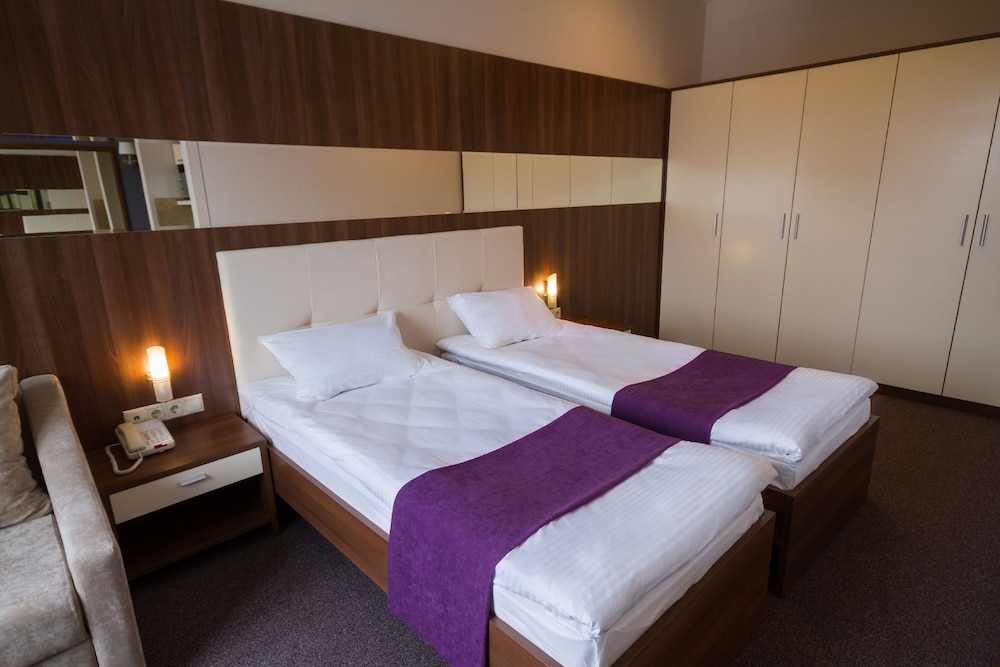 Comfort Twin Room