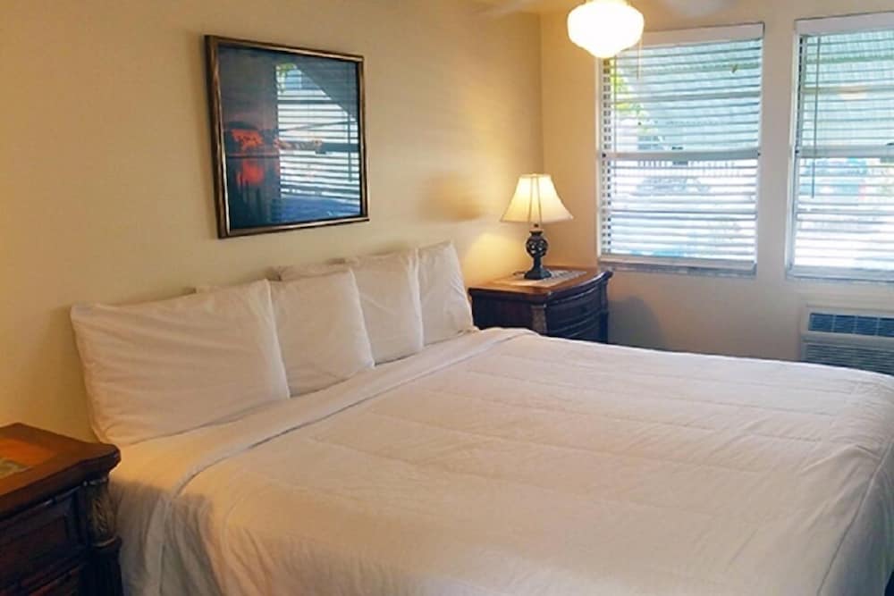 Cottage, 2 Bedrooms, 2 Bathrooms photo 2