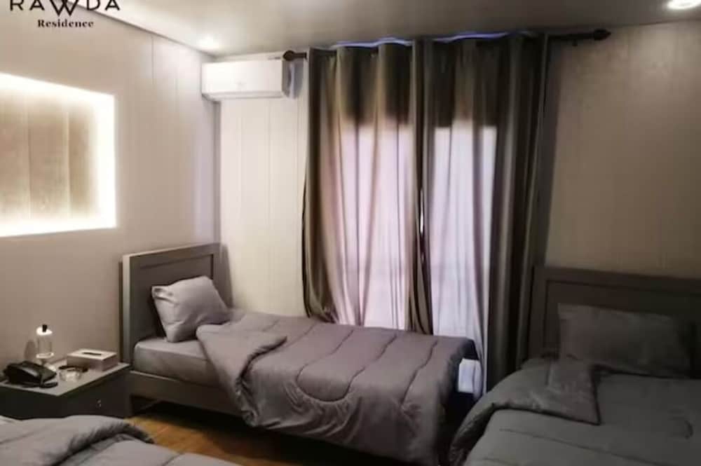 Classic Triple Room photo 1
