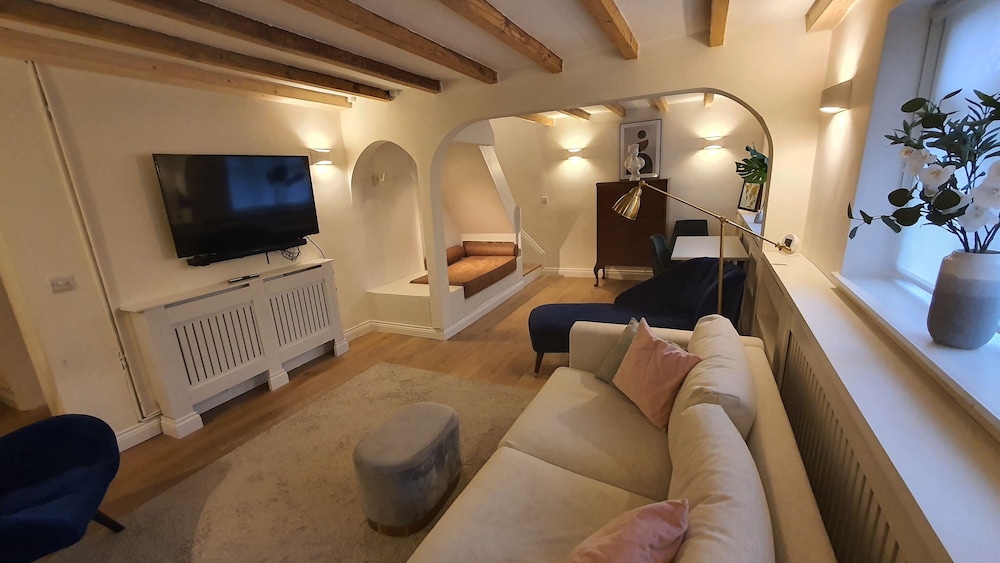 House, 2 Bedrooms, Patio, Garden View