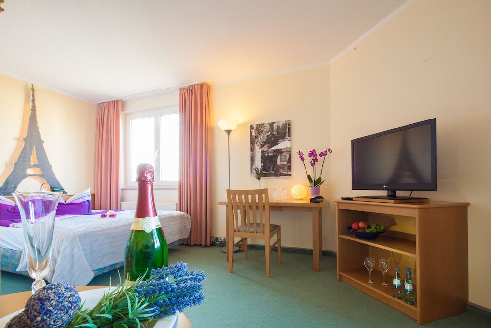 Comfort Double or Twin Room - Photo 1