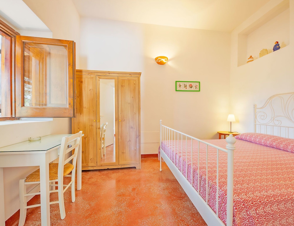 Family Quadruple Room, 2 Bedrooms