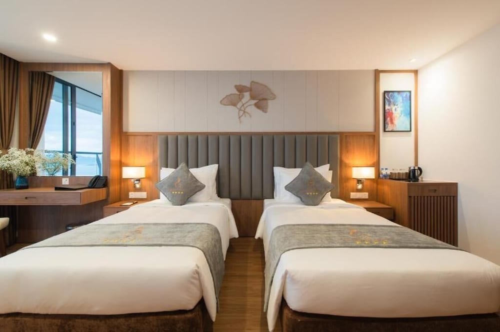 Standard Double or Twin Room, Pool View