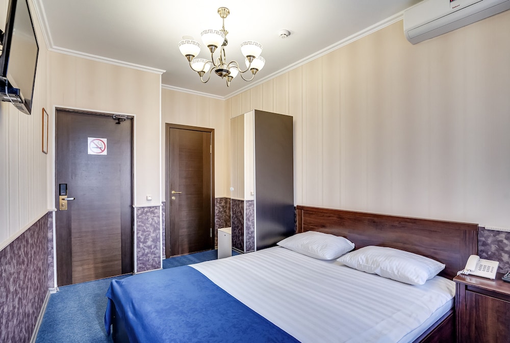 Standard Studio, 1 Double Bed photo 3