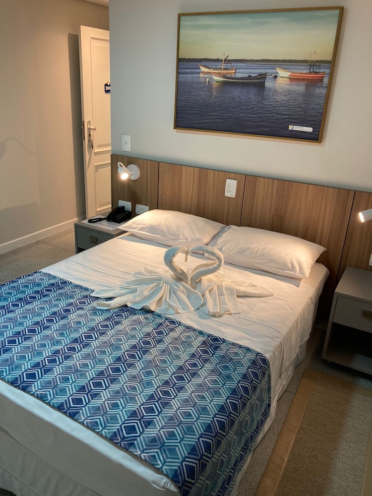 Standard Room, 1 Double or 2 Twin Beds, Air conditioning photo 1