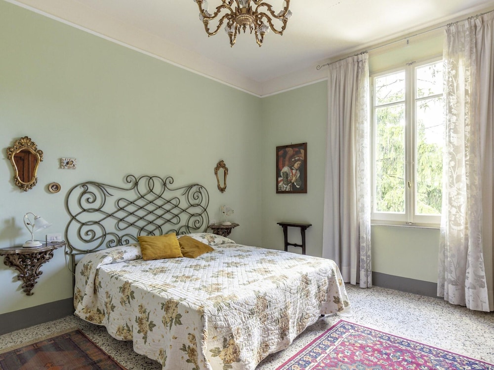 Classic House, 4 Bedrooms