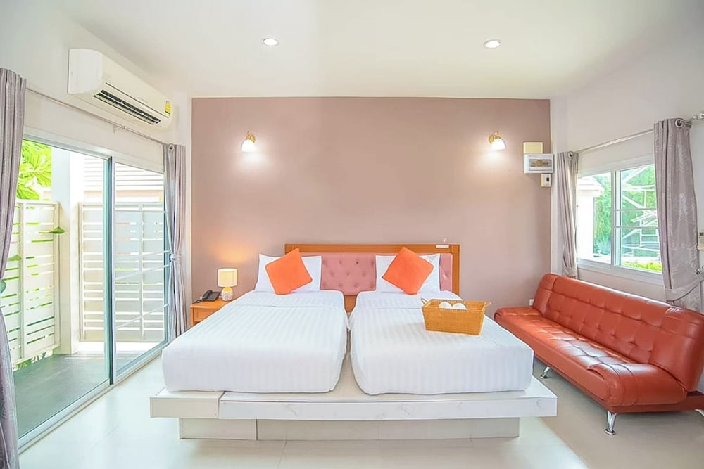 Villa Twin Room