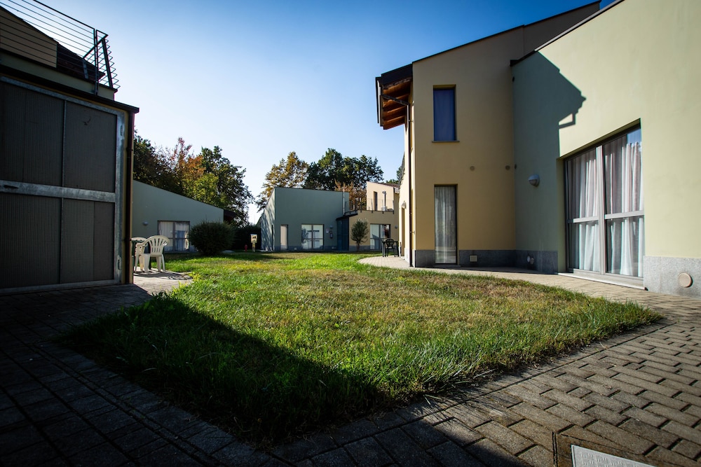 Huone Vieraiden Huone - Alba Village Hotelli Huone Twin Sängyt, Kuva 45