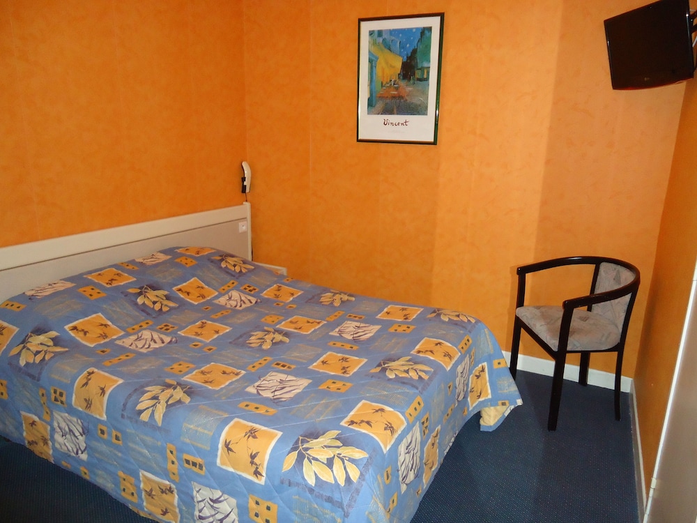 Double Room - Photo 5