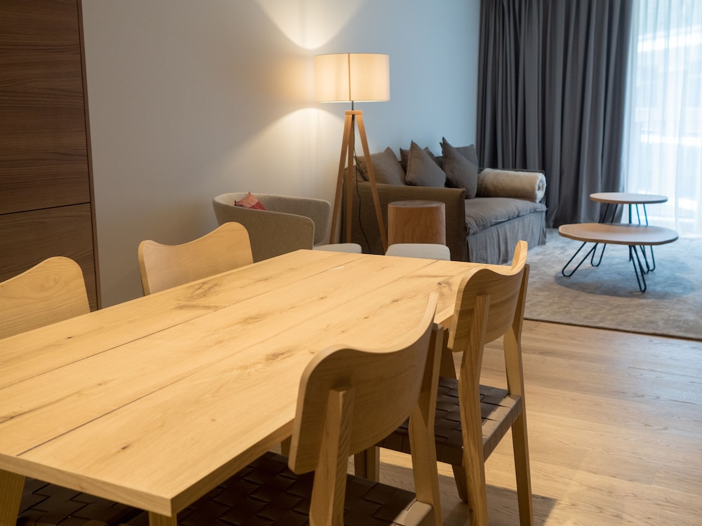 Room, 1 Bedroom (Residence)