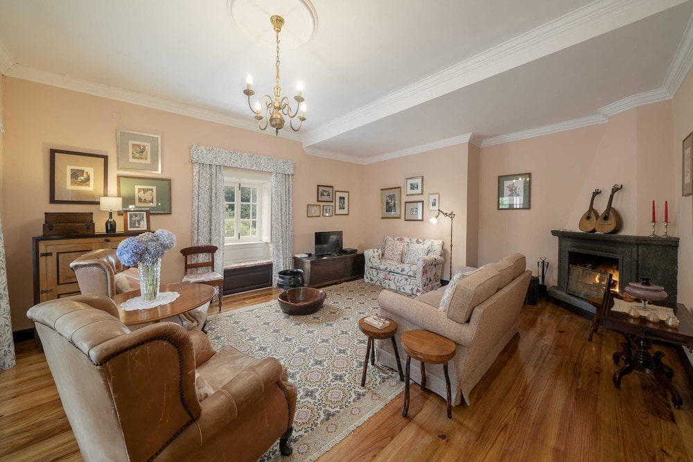 Basic Cottage, Multiple Beds photo 1