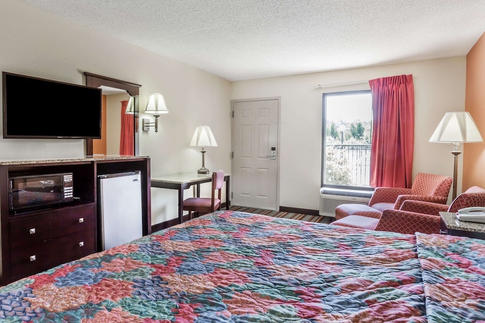 Room, 1 Double Bed, Accessible photo 2