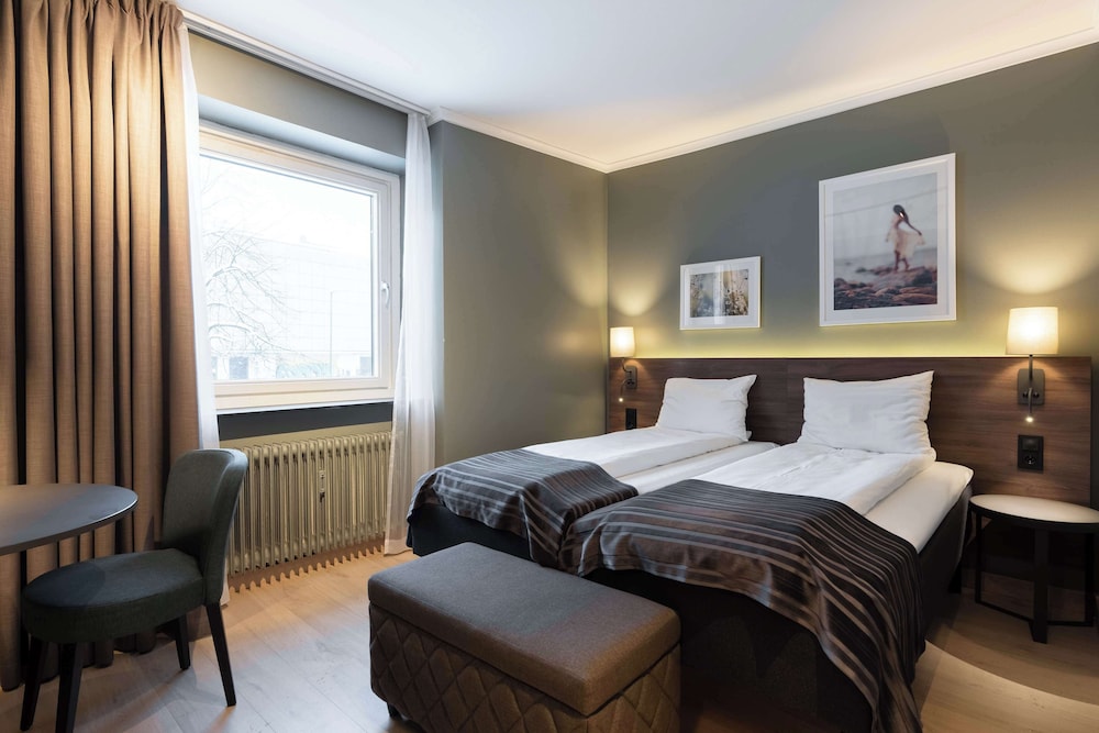 Twin Room - Photo 1