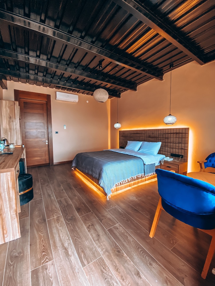 Comfort Room, 1 Double Bed, Sea View, Sea Facing - Photo 3