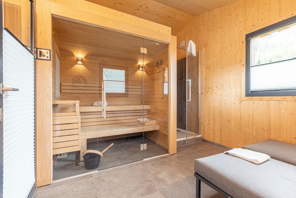Premium Ferienhaus #62 mit Sauna & Whirlpool