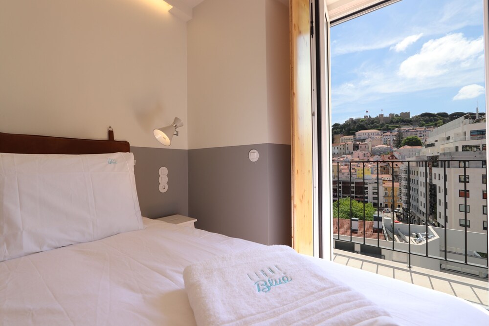 Romantic Studio, Balcony, City View photo 2