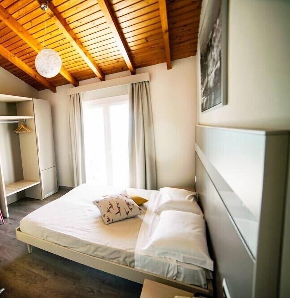 Double Room, Lake View