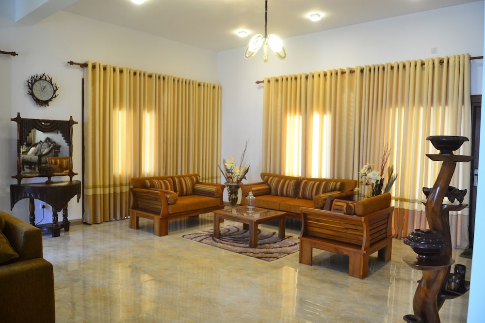 Deluxe Villa, 5 Bedrooms, Pool View photo 2