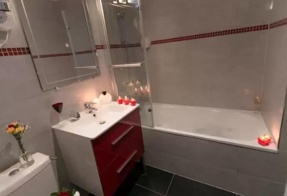 Prestige Suite