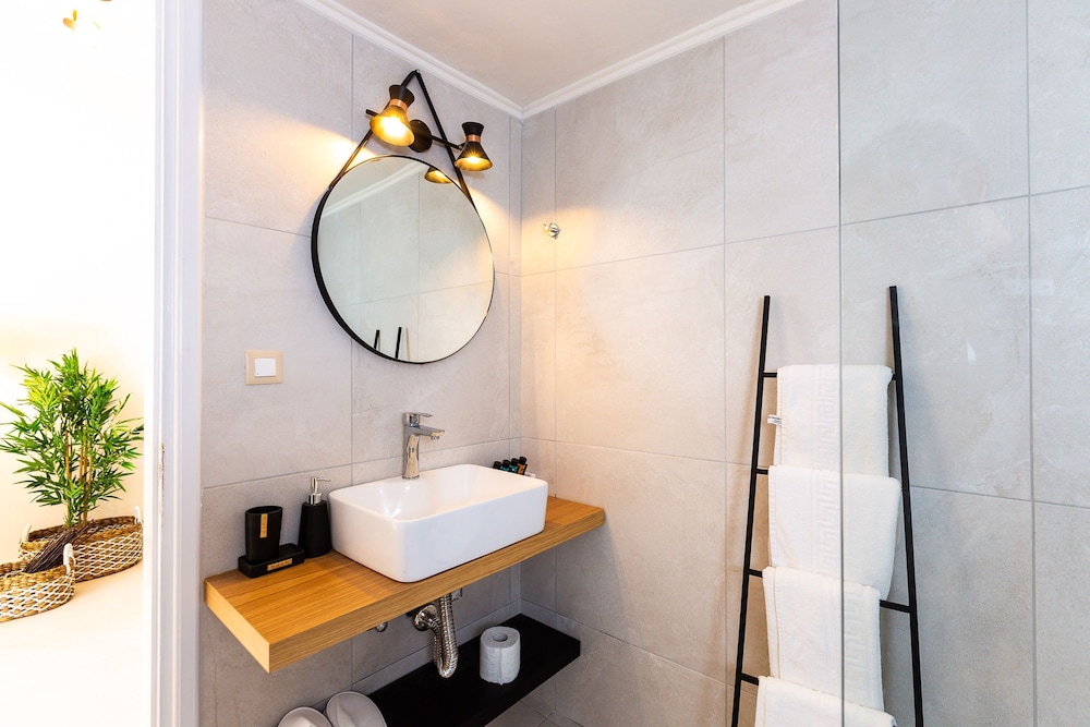 Junior Suite with Sea View photo 2