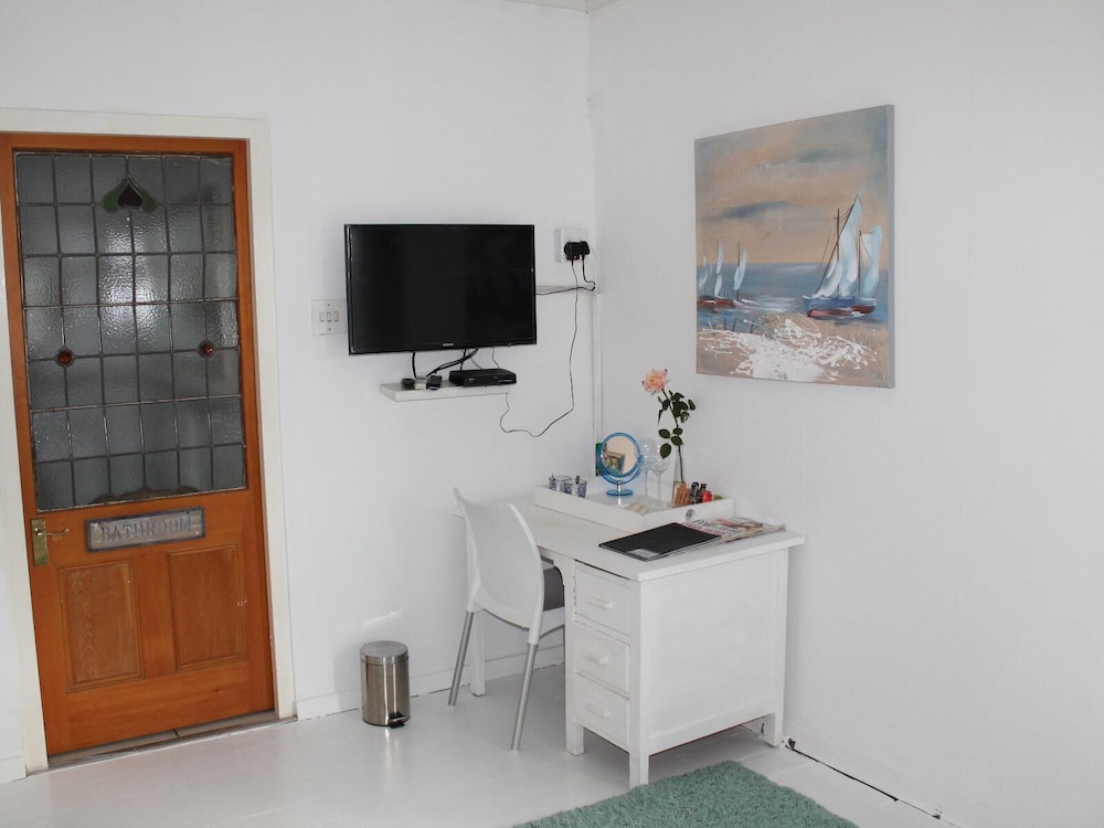 Deluxe Double Room, River View photo 3