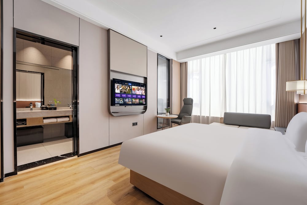 Premier Double Room, City View