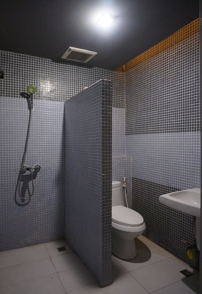 Room With 2 Bedrooms photo 3