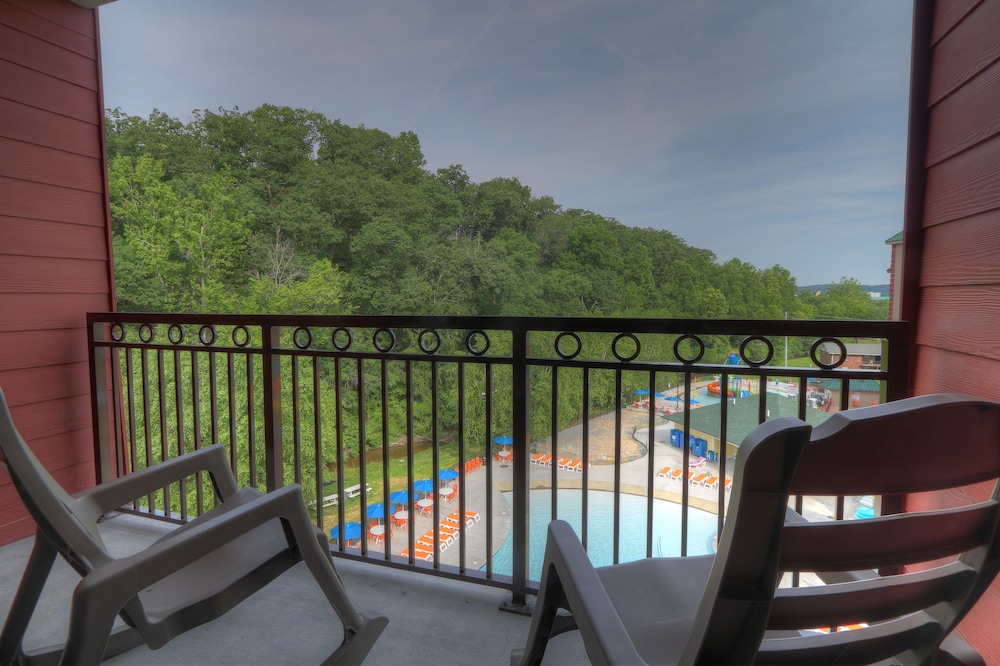 Family Room, Balcony, Poolside