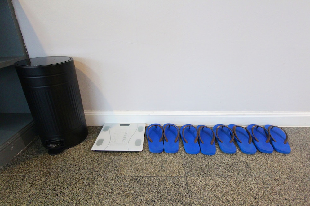 Family Room - Photo 14