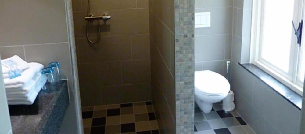 Deluxe Double Room, 2 Twin Beds, Private Bathroom photo 2