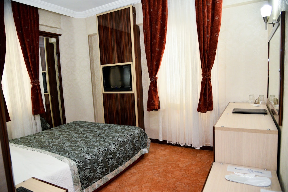 Economy Room photo 3