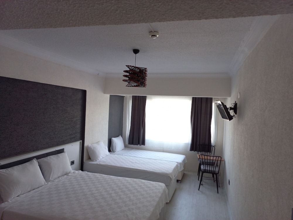 Family Quadruple Room, 1 Bedroom, Non Smoking photo 3