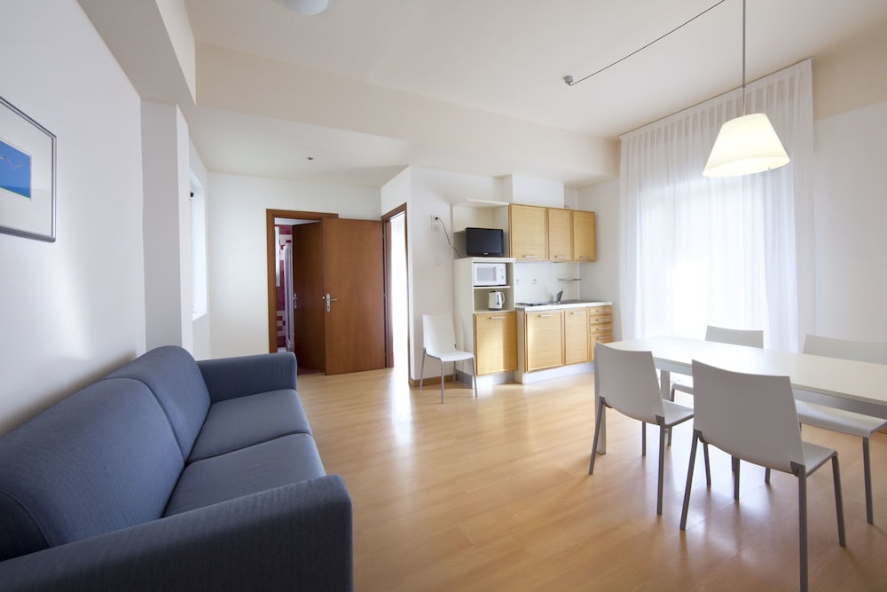 Apartment, 1 Bedroom (5pax) photo 1