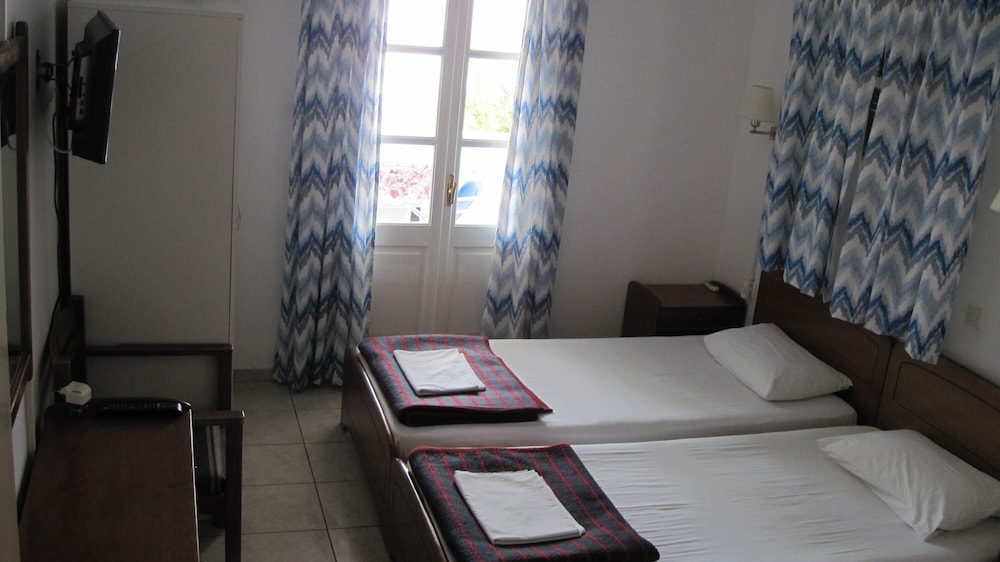 Family Apartment, 2 Bedrooms, Kitchenette, Sea View - Photo 21
