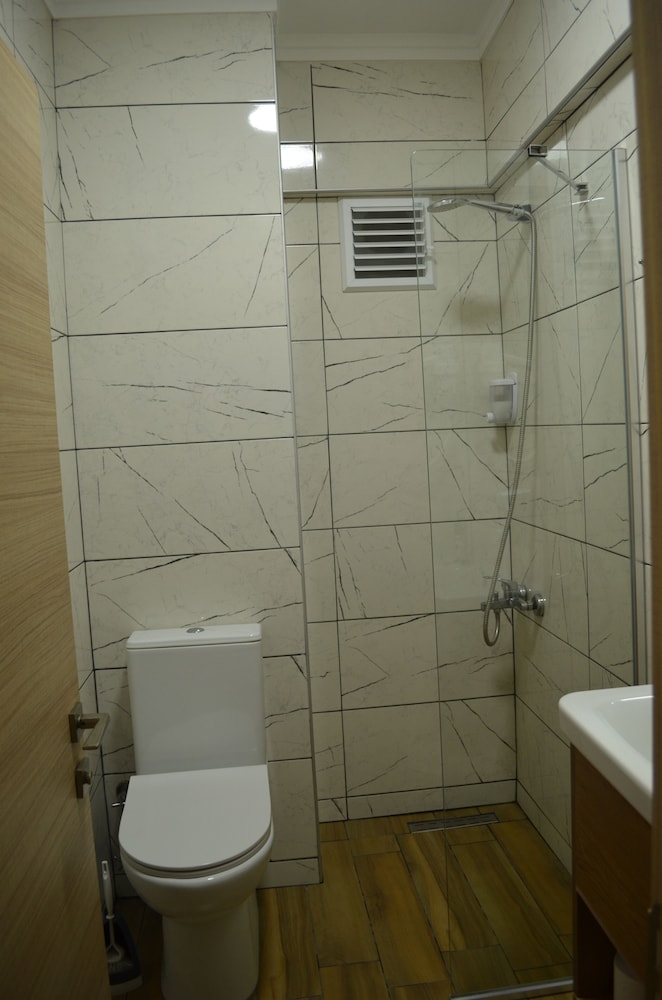 Standard Triple Room photo 2